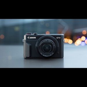 Canon G7x Mark II